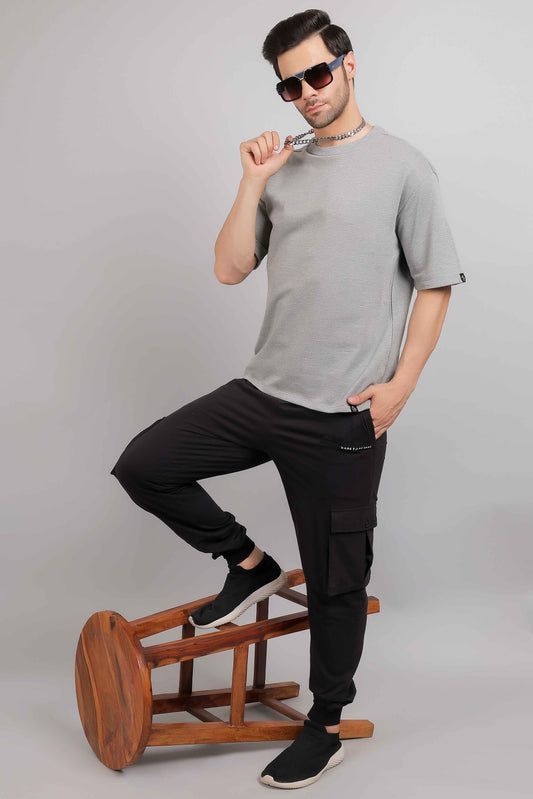 Plain Oversize Tee and Black Cargo Jogger