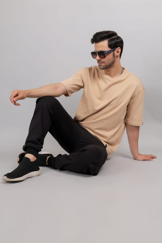 Plain Oversize Tee and Black Cargo Jogger